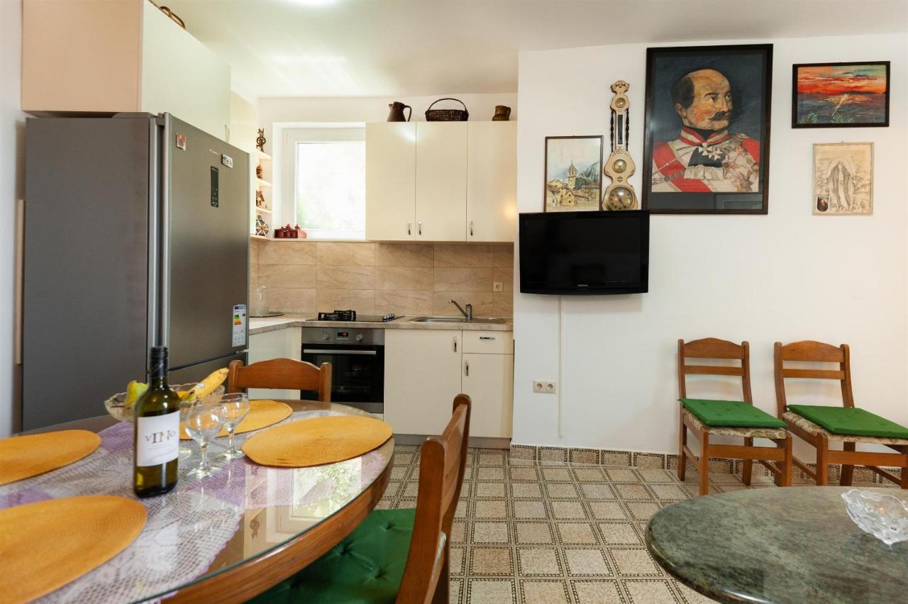 Apartments Antonija Omiš Kültér fotó