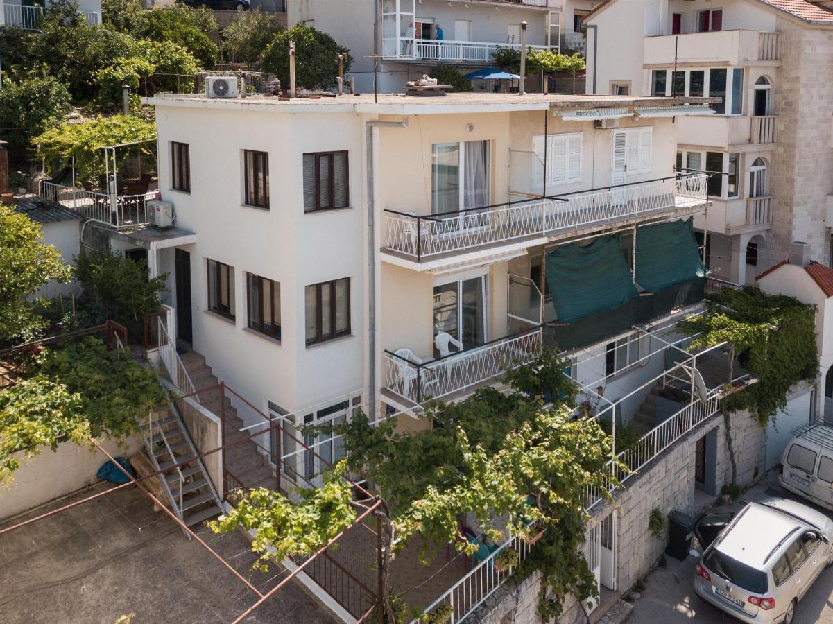 Apartments Antonija Omiš Kültér fotó